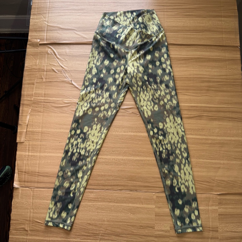 Aerie Camouflage Patterned Leggings